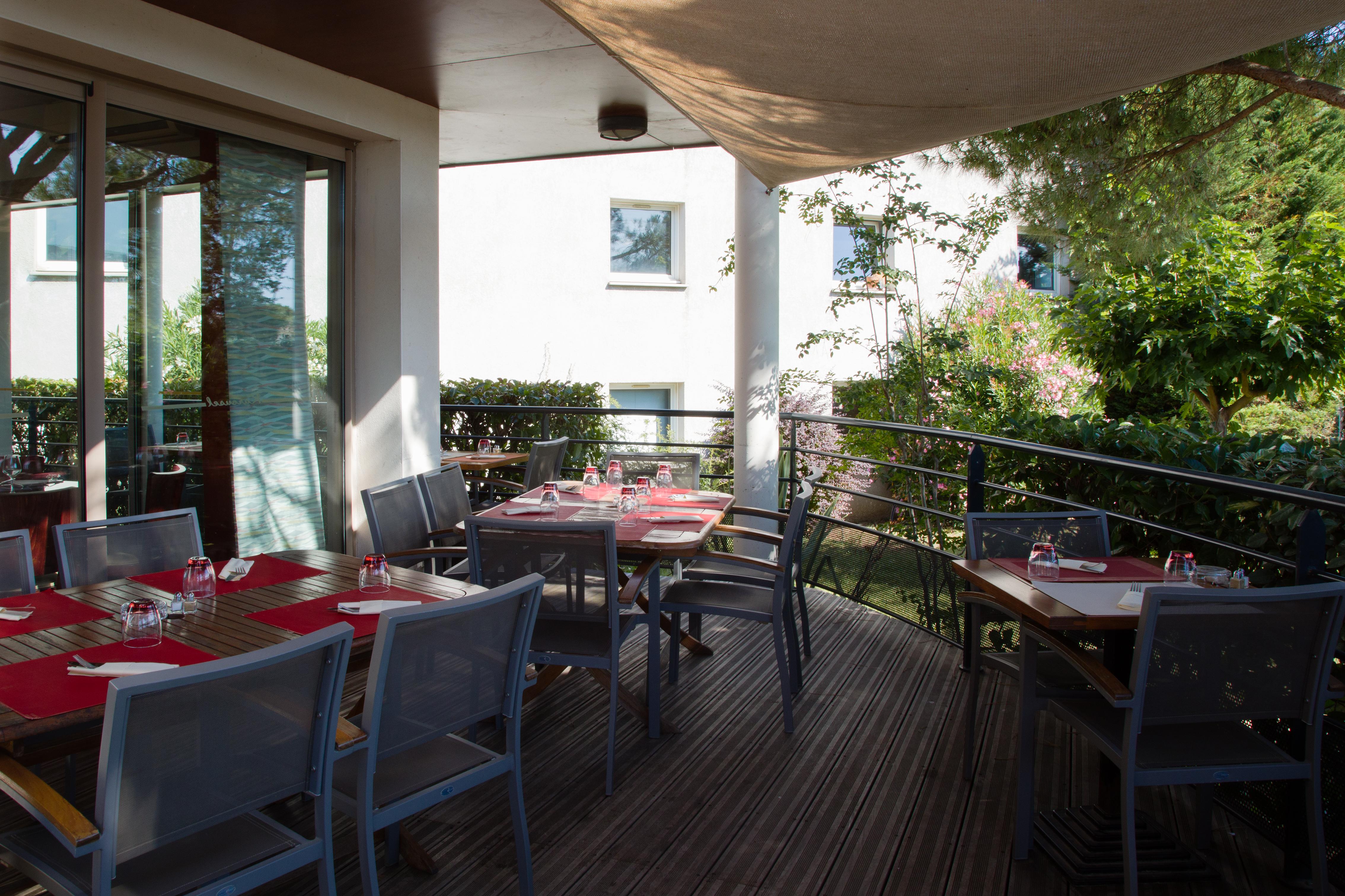 Kyriad Montpellier Est - Lunel Люнель Экстерьер фото