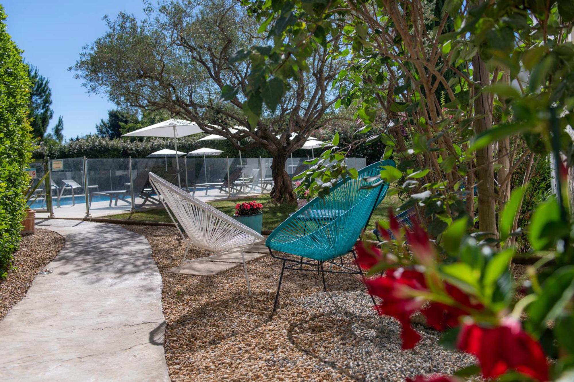 Kyriad Montpellier Est - Lunel Люнель Экстерьер фото
